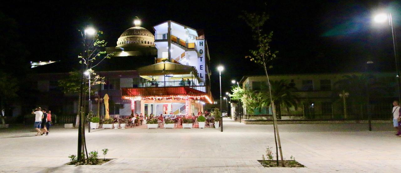 Hotel Orestiada Berat Exterior photo