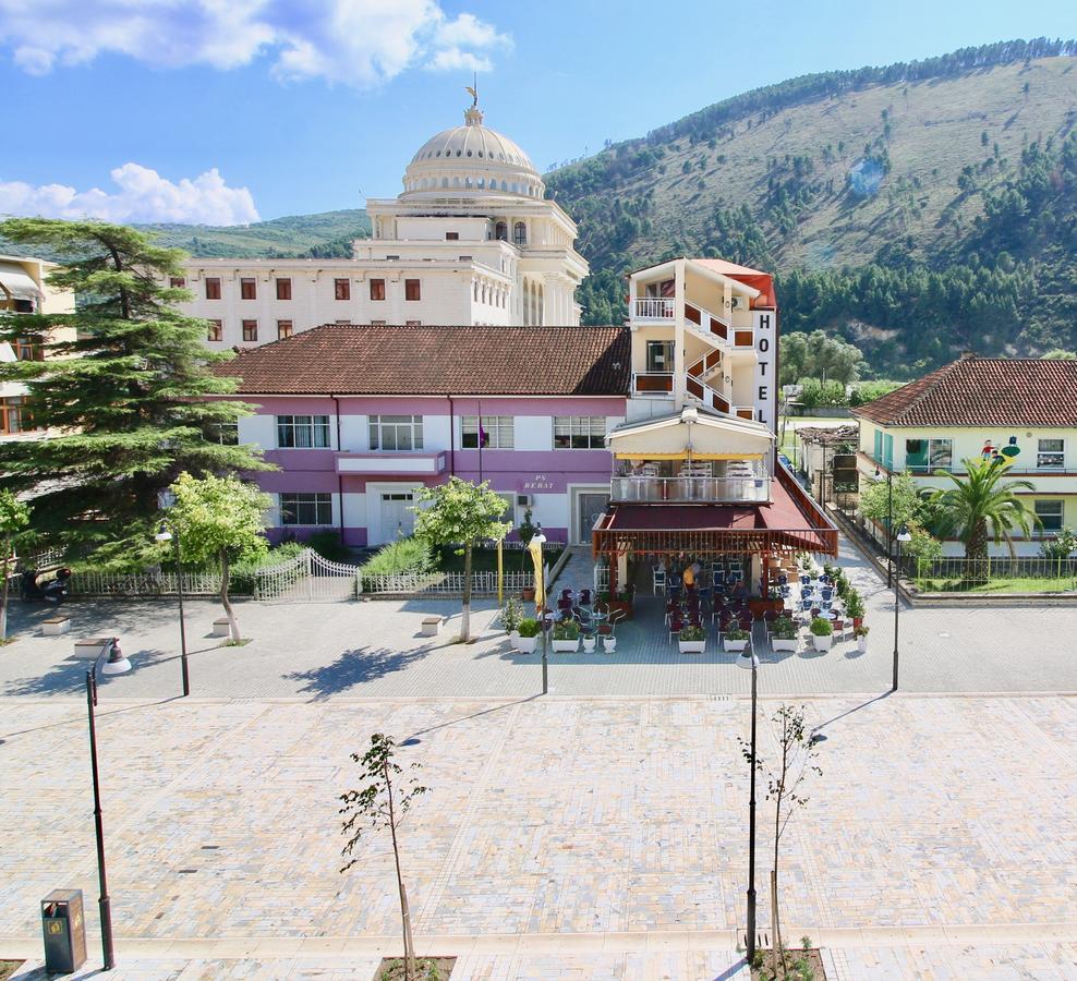 Hotel Orestiada Berat Exterior photo